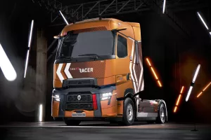 Model Year 2025: special Smart Racer series, optimised to reduce CO2 emissions and fuel consumption, incorporating rear-view cameras