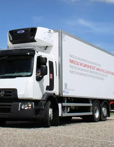 RENAULT TRUCKS AMPLÍA SU OFERTA CON D WIDE 11L
