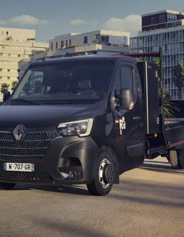 Renault Trucks Master Red Edition