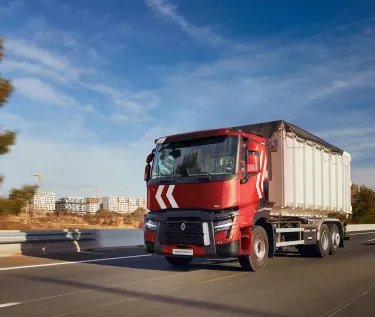 Renault Trucks C 2024 rolling on the highway